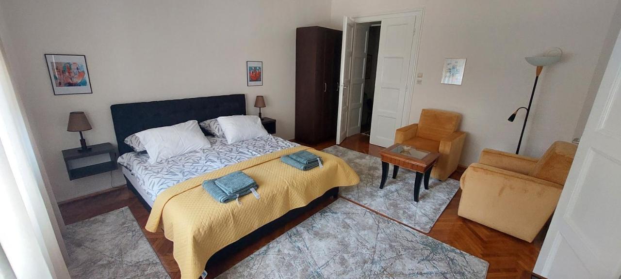 Bohemian Apartment Beograd Ngoại thất bức ảnh